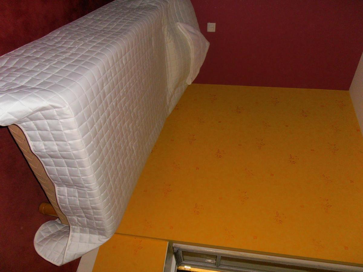 Relais Du Sidobre Otel Lacrouzette Oda fotoğraf